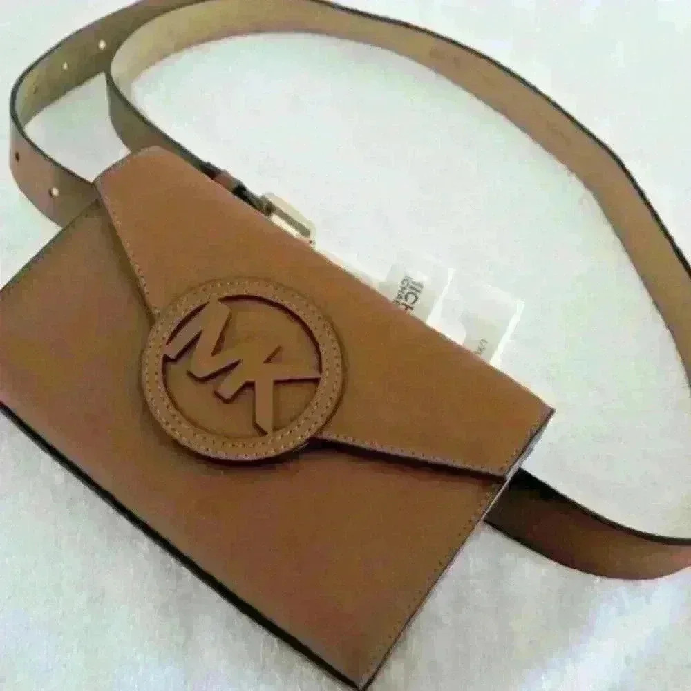 MICHAEL Michael Kors Brown Leather‎ Waist Belt Bag s/m 38” length